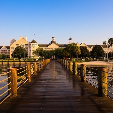 Disney'S Yacht Club Resort Lake Buena Vista Exterior photo
