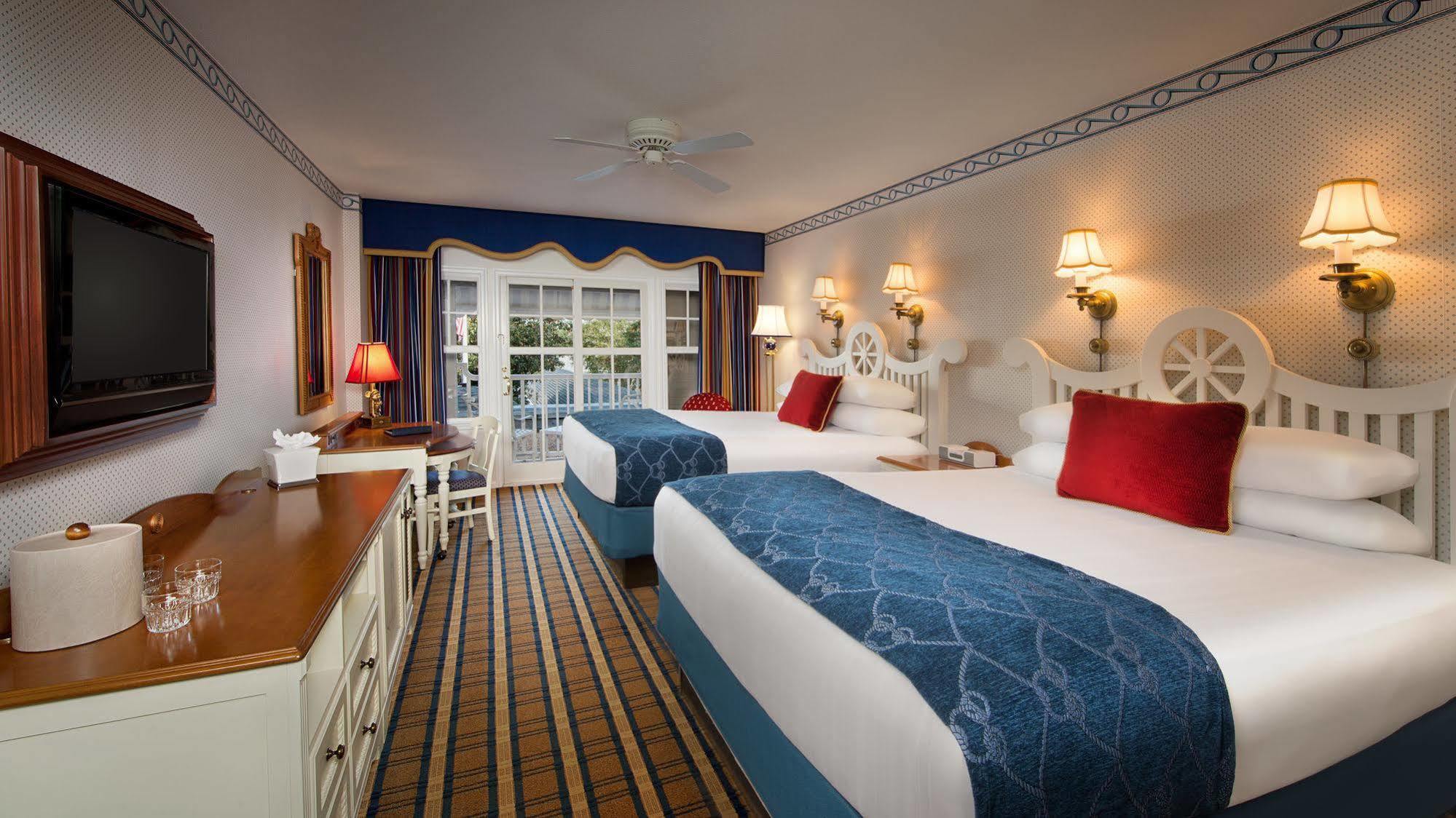Disney'S Yacht Club Resort Lake Buena Vista Exterior photo